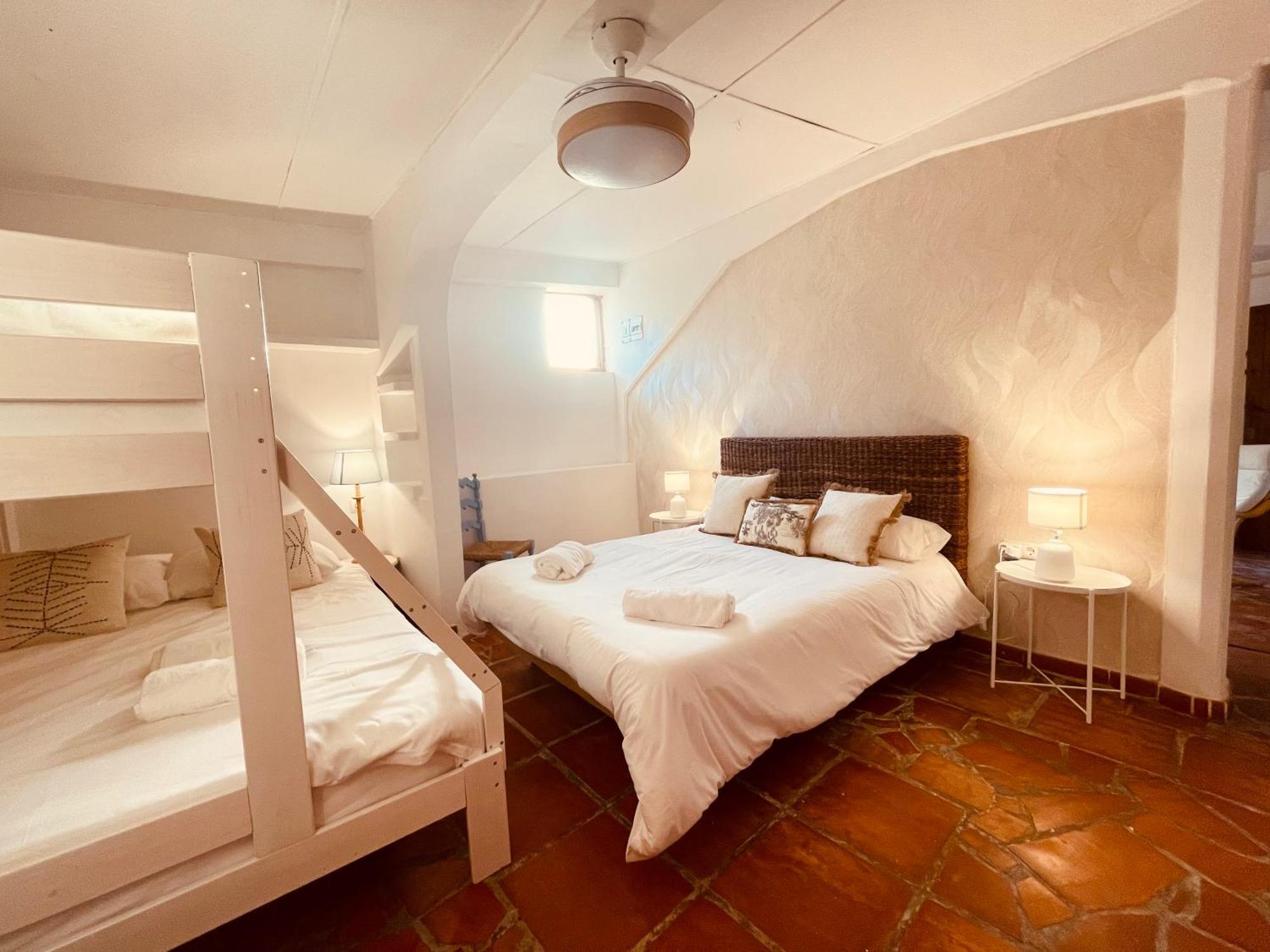 Yin Yang House, El Palmar, Con Wifi A 500 M De La Playa Holiday home *